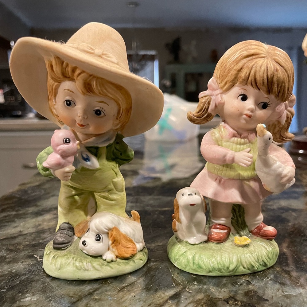 Ardco Porcelain Vintage 5” Figurines